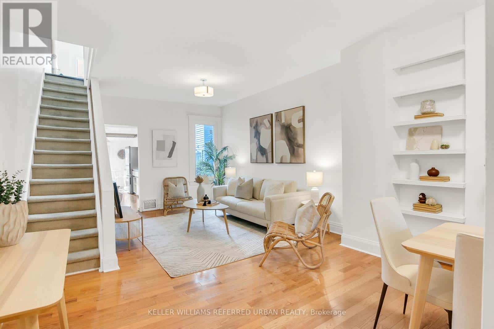 45 HAZELWOOD AVENUE — Toronto (Blake-Jones), Ontario - Photo 2 of 31