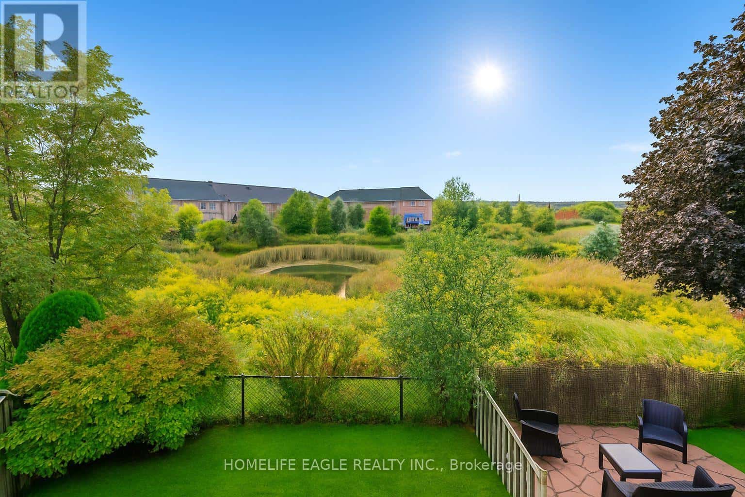 42 MILLCLIFF CIRCLE — Aurora (Aurora Grove), Ontario - Photo 3 of 23