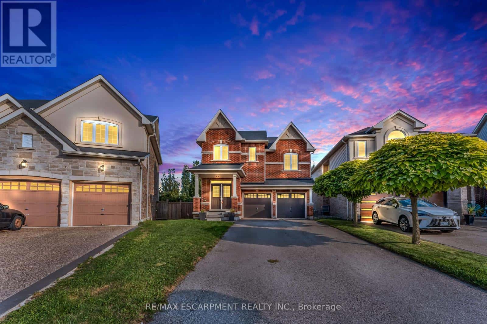 36 CONNELL CRESCENT — Hamilton (Gourley), Ontario - Photo 3 of 25