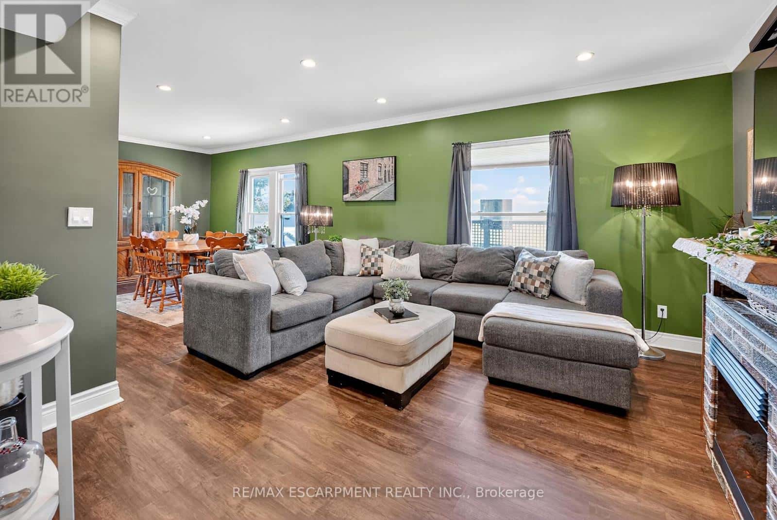 261 GILMORE ROAD — Fort Erie (Bowen), Ontario - Photo 5 of 39