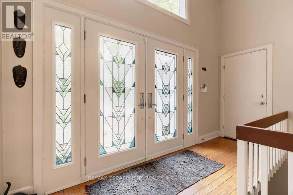 59 PARK ROAD S — Grimsby (Grimsby East), Ontario - Photo 5 of 49