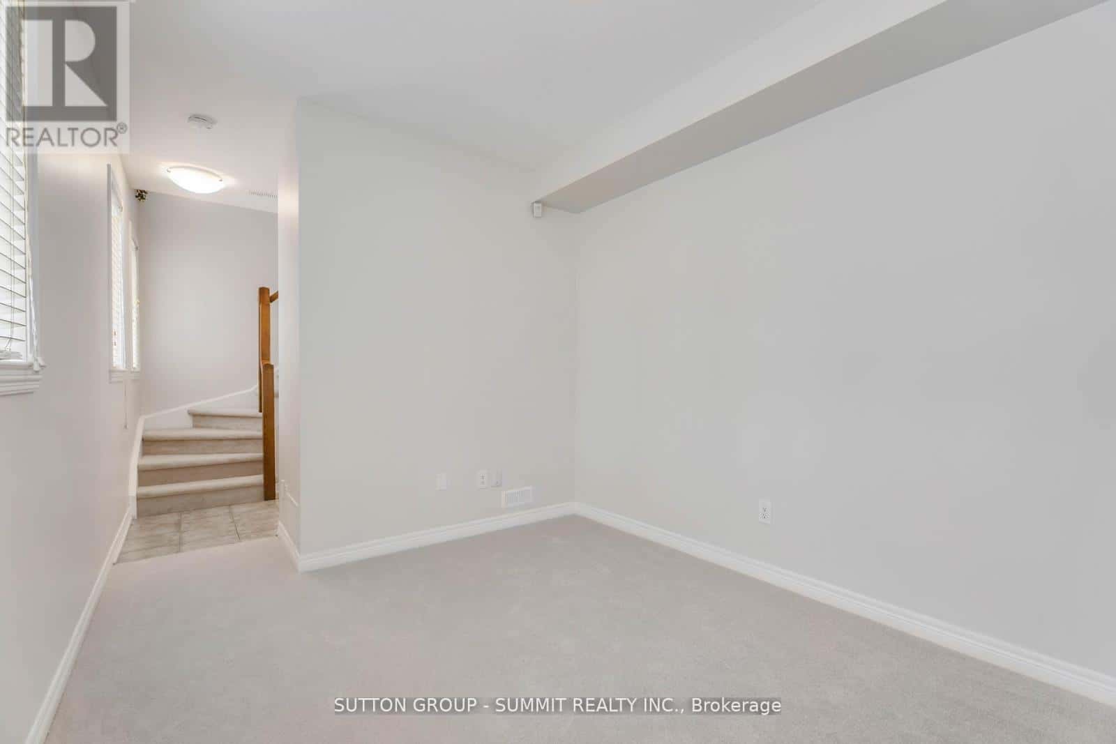 25 - 337 BEACH BOULEVARD — Hamilton (Hamilton Beach), Ontario - Photo 5 of 25