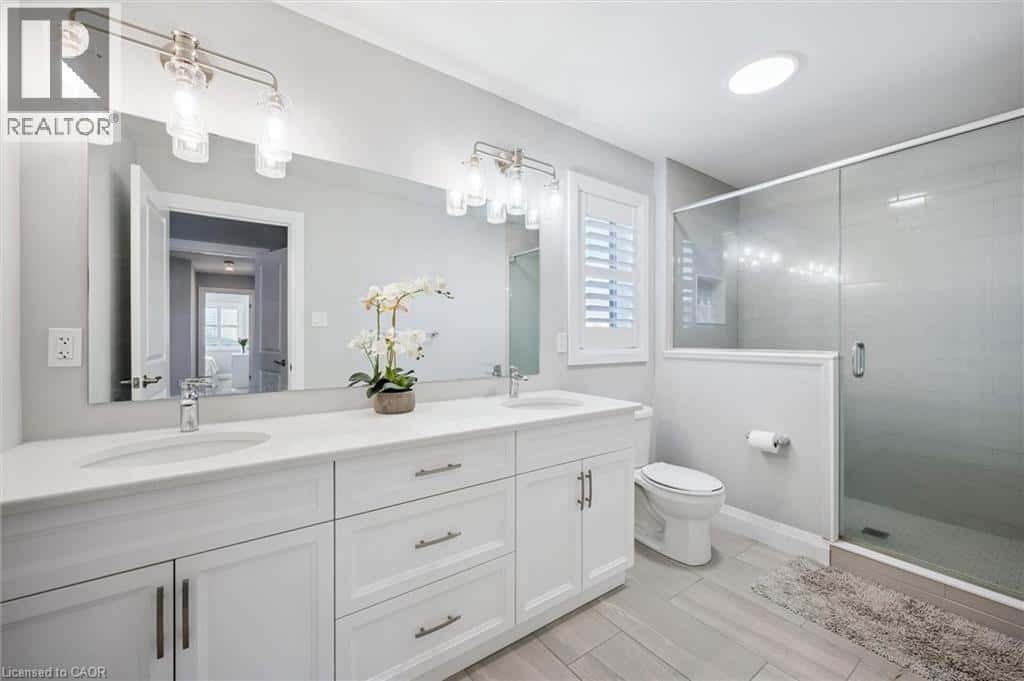 44 HALLS Drive — Elora, Ontario - Photo 4 of 26