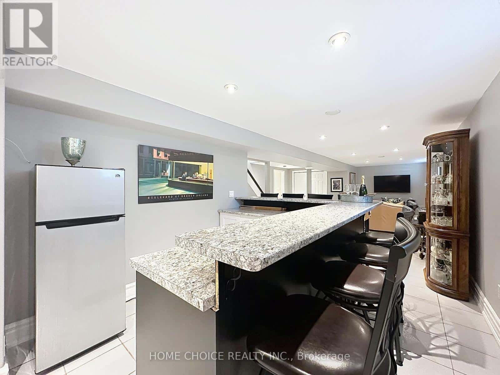 49 RIVIERA RIDGE — Hamilton (Winona Park), Ontario - Photo 2 of 50