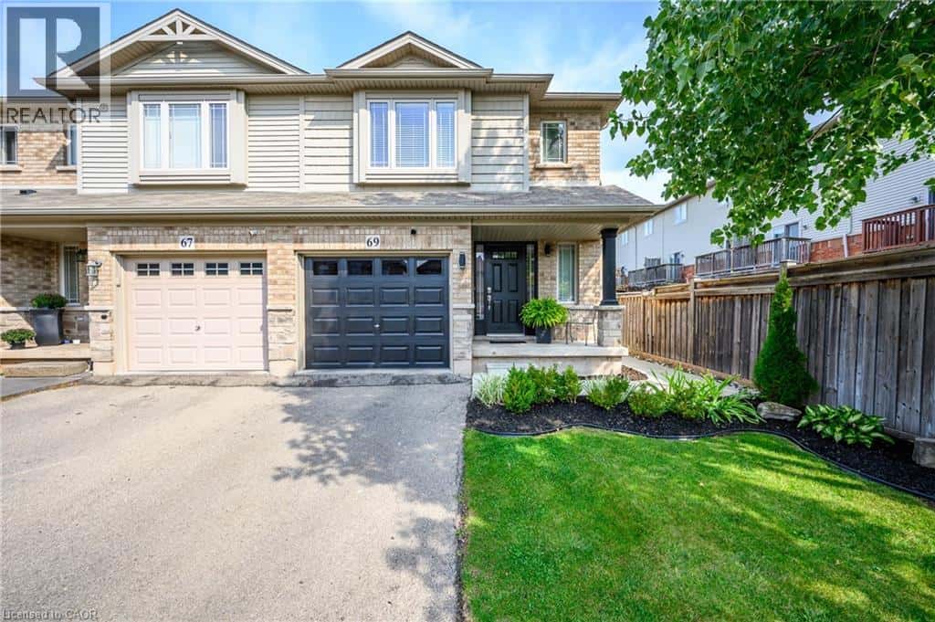 69 ESCARPMENT Drive — Stoney Creek, Ontario - Photo 5 of 45