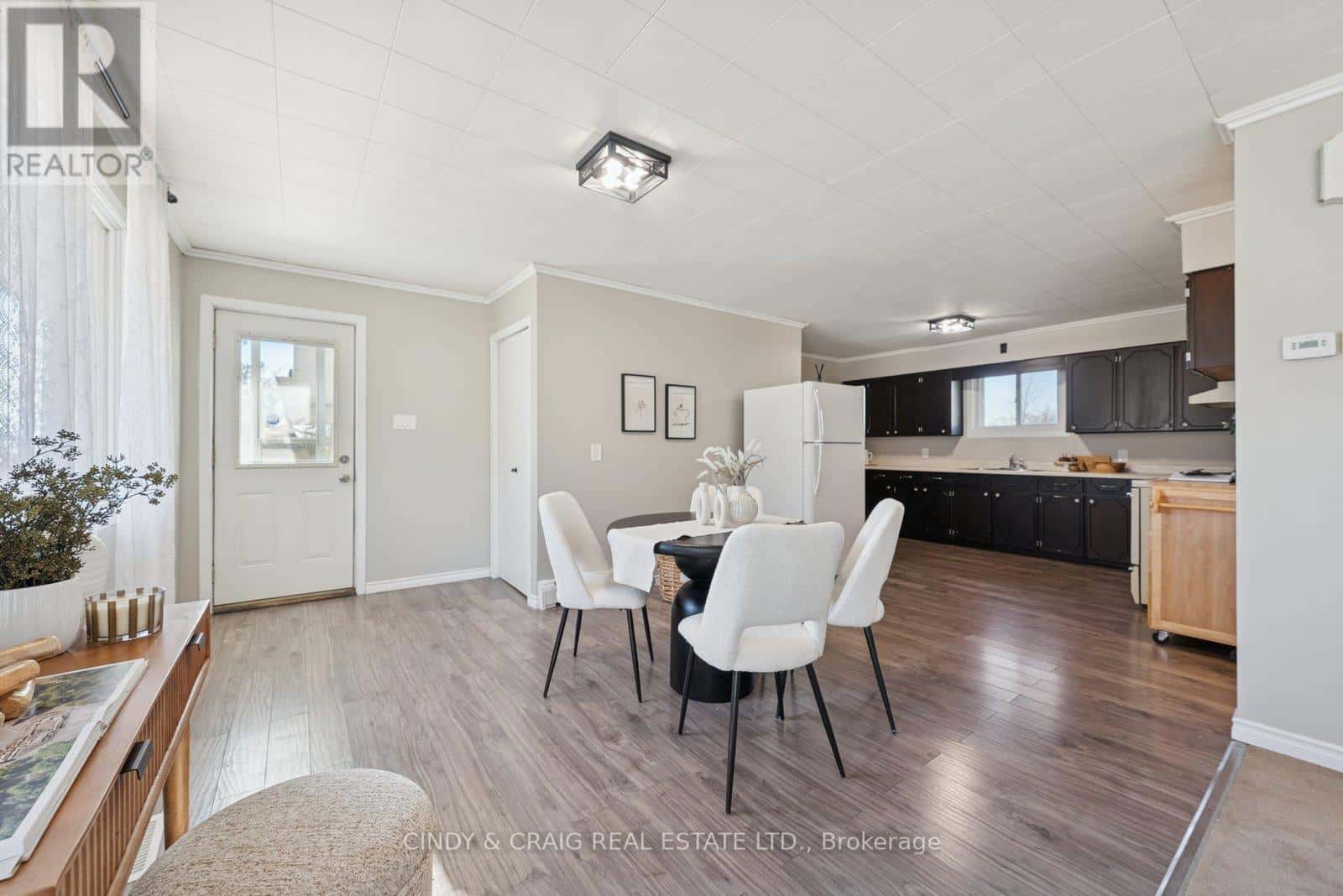 6055 HIGHWAY 37 — Tweed (Tweed (Village)), Ontario - Photo 3 of 16