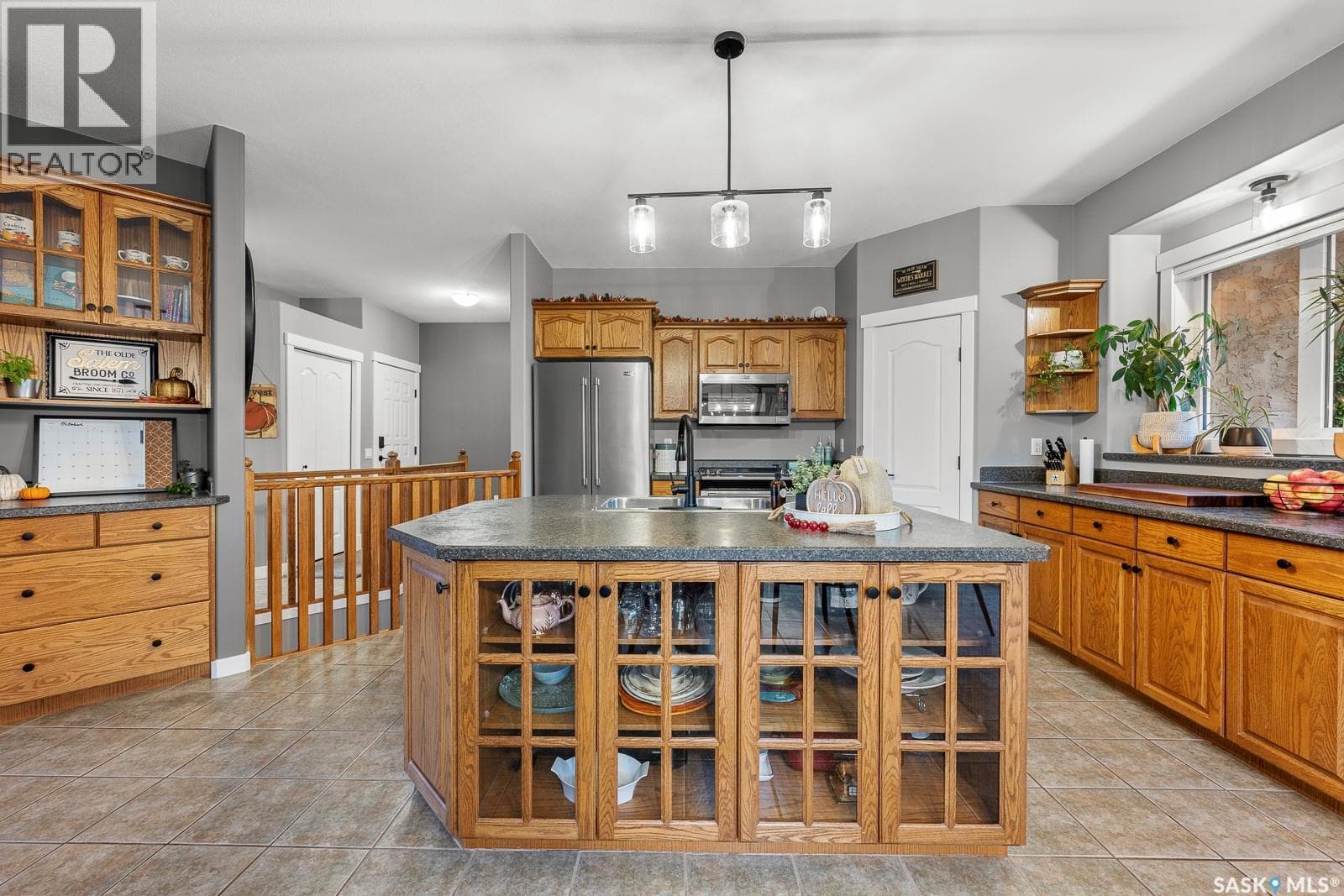 513 MEADOW ROAD — Pilot Butte, Saskatchewan - Main photo