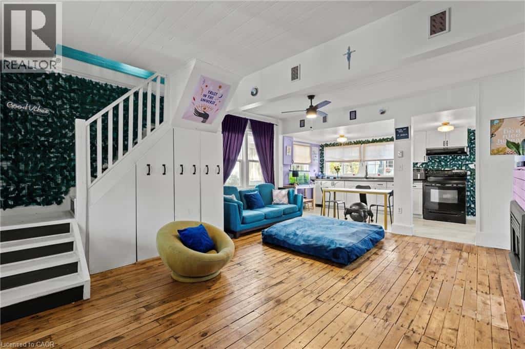 118 LINCOLN Road East