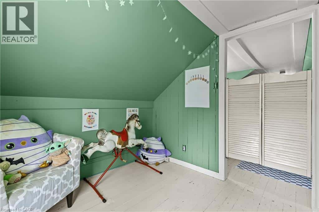 118 LINCOLN Road E — Crystal Beach, Ontario - Photo 2 of 34