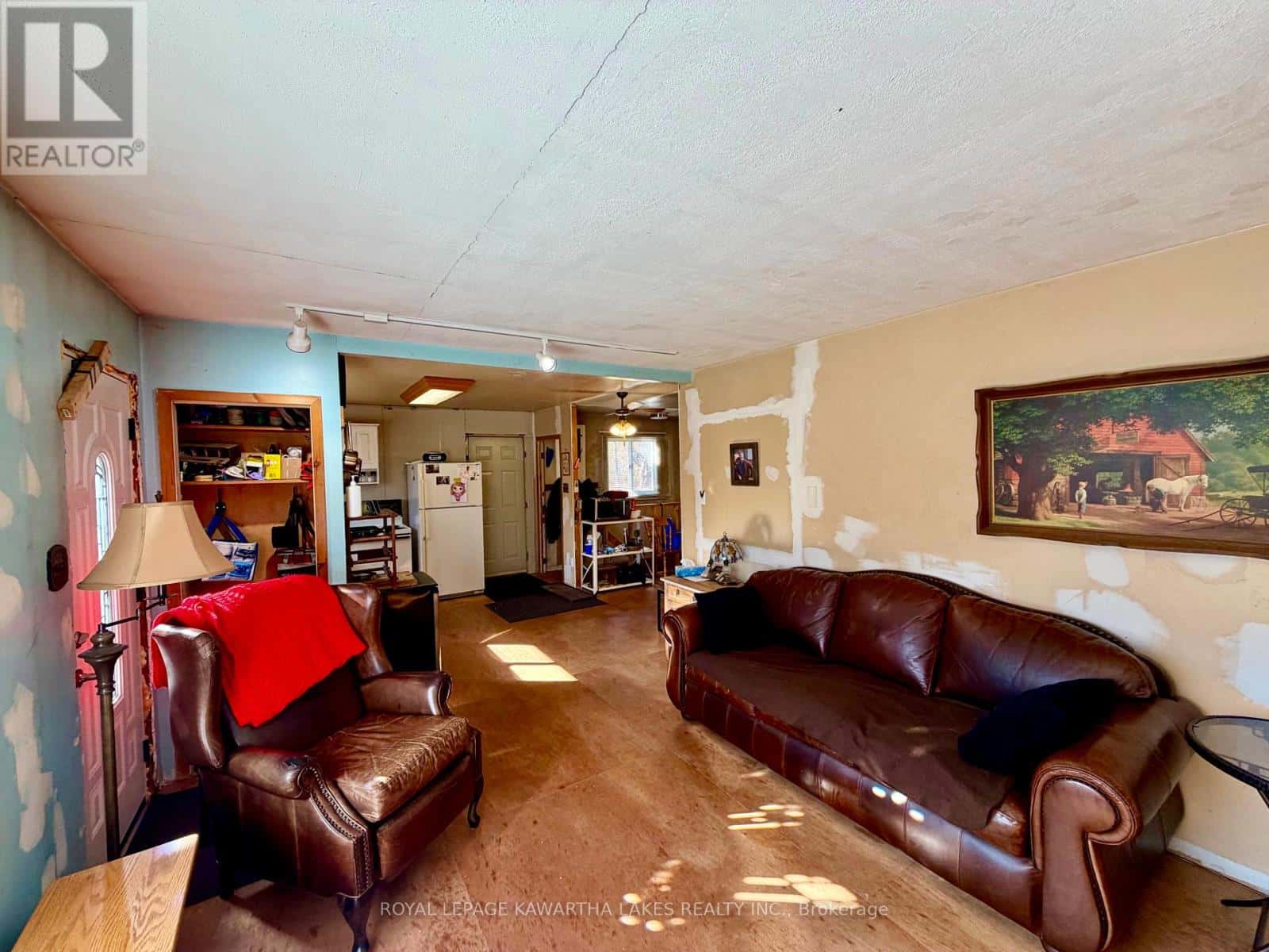 1721 NEWTON STREET — Tay, Ontario - Photo 3 of 47