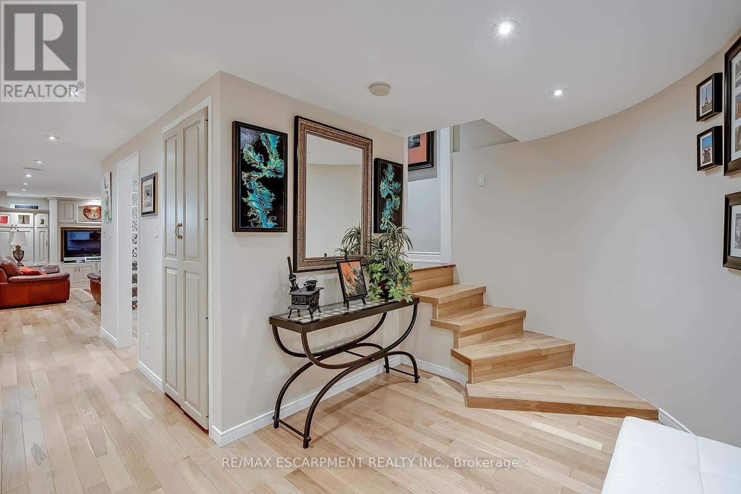 4304 TAYWOOD DRIVE — Burlington (Rose), Ontario - Photo 5 of 50