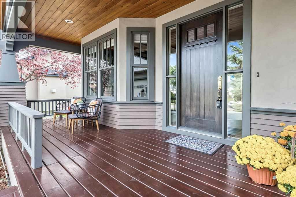 35 Summit Pointe Drive — Heritage Pointe, Alberta - Photo 3 of 47