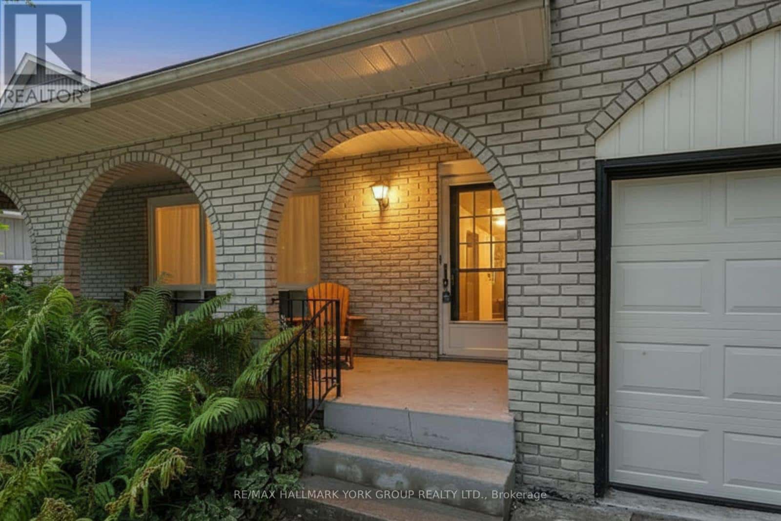 96 RIVERVIEW BEACH ROAD — Georgina (Pefferlaw), Ontario - Photo 2 of 50