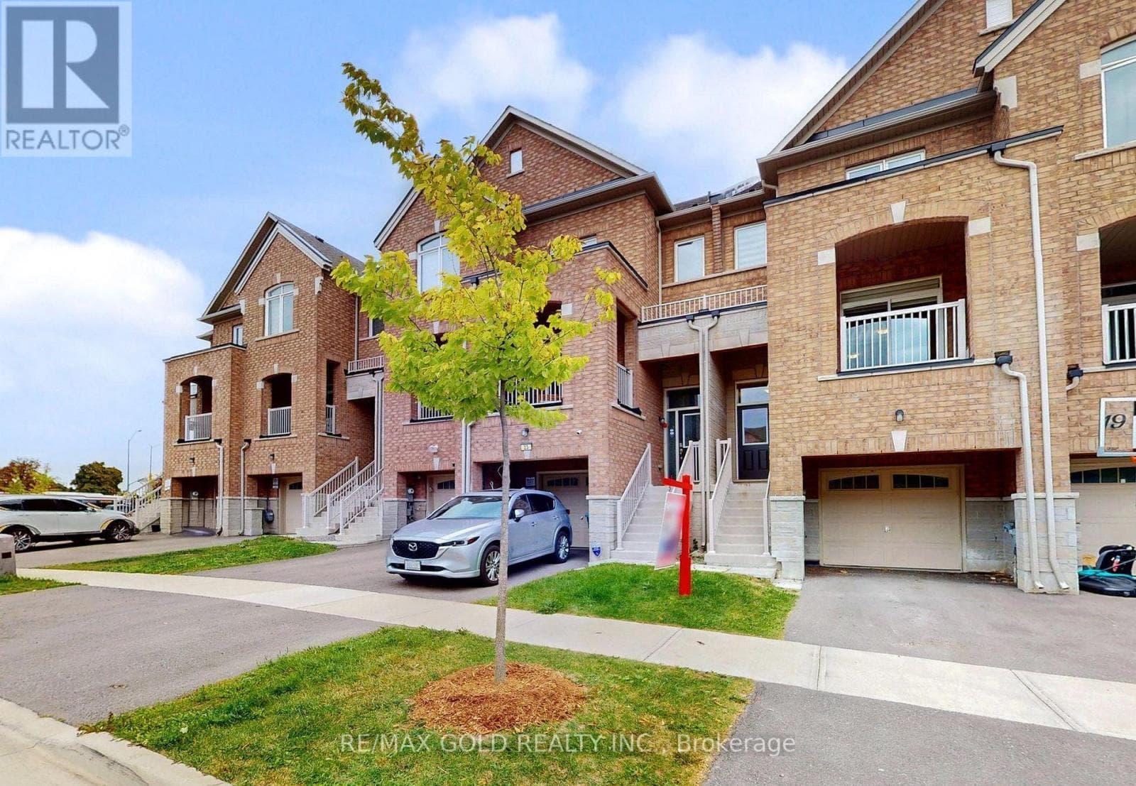 21 GEMMA PLACE — Brampton (Heart Lake), Ontario - Main photo