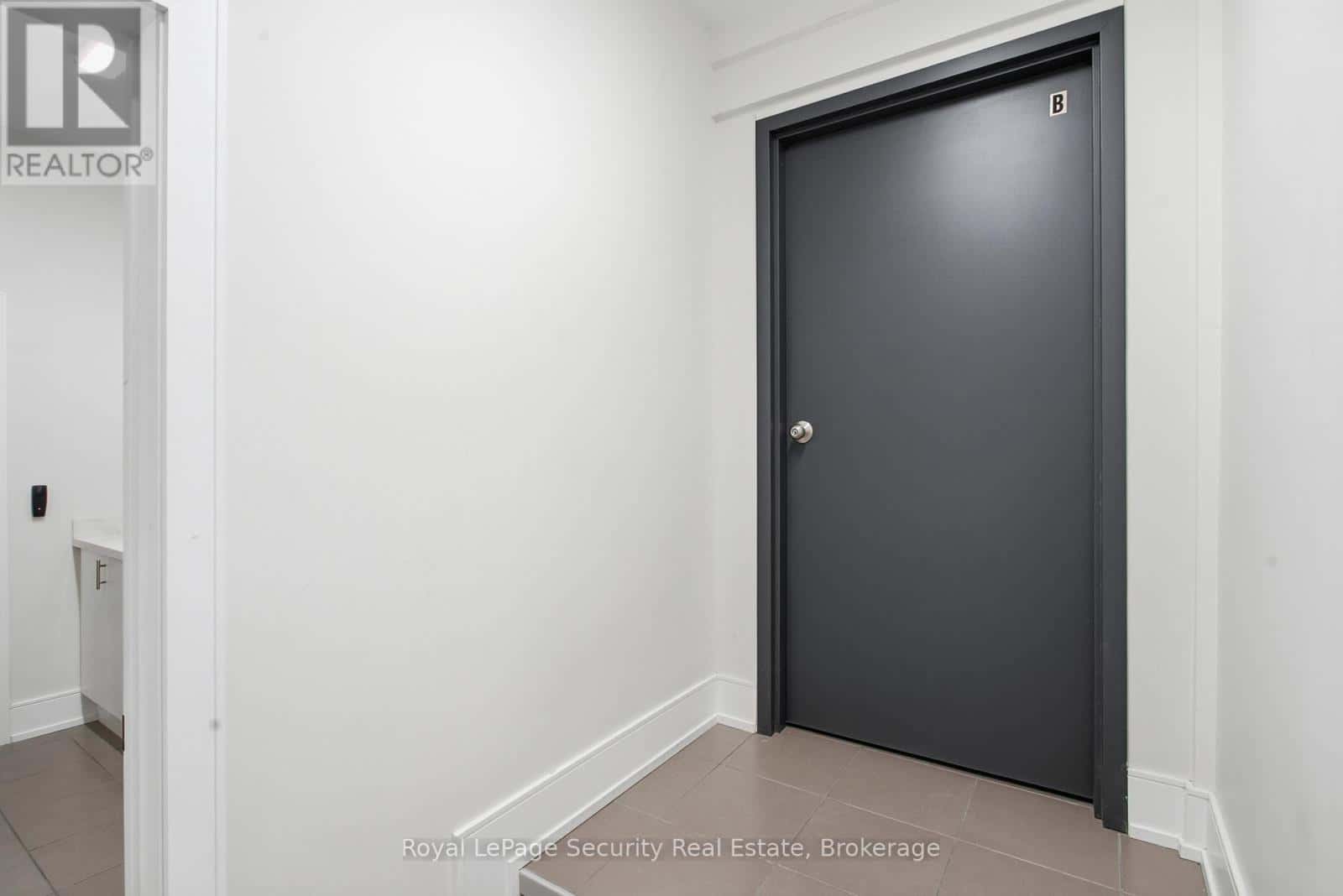 B - 185 MAIN STREET — King (Schomberg), Ontario - Photo 3 of 25