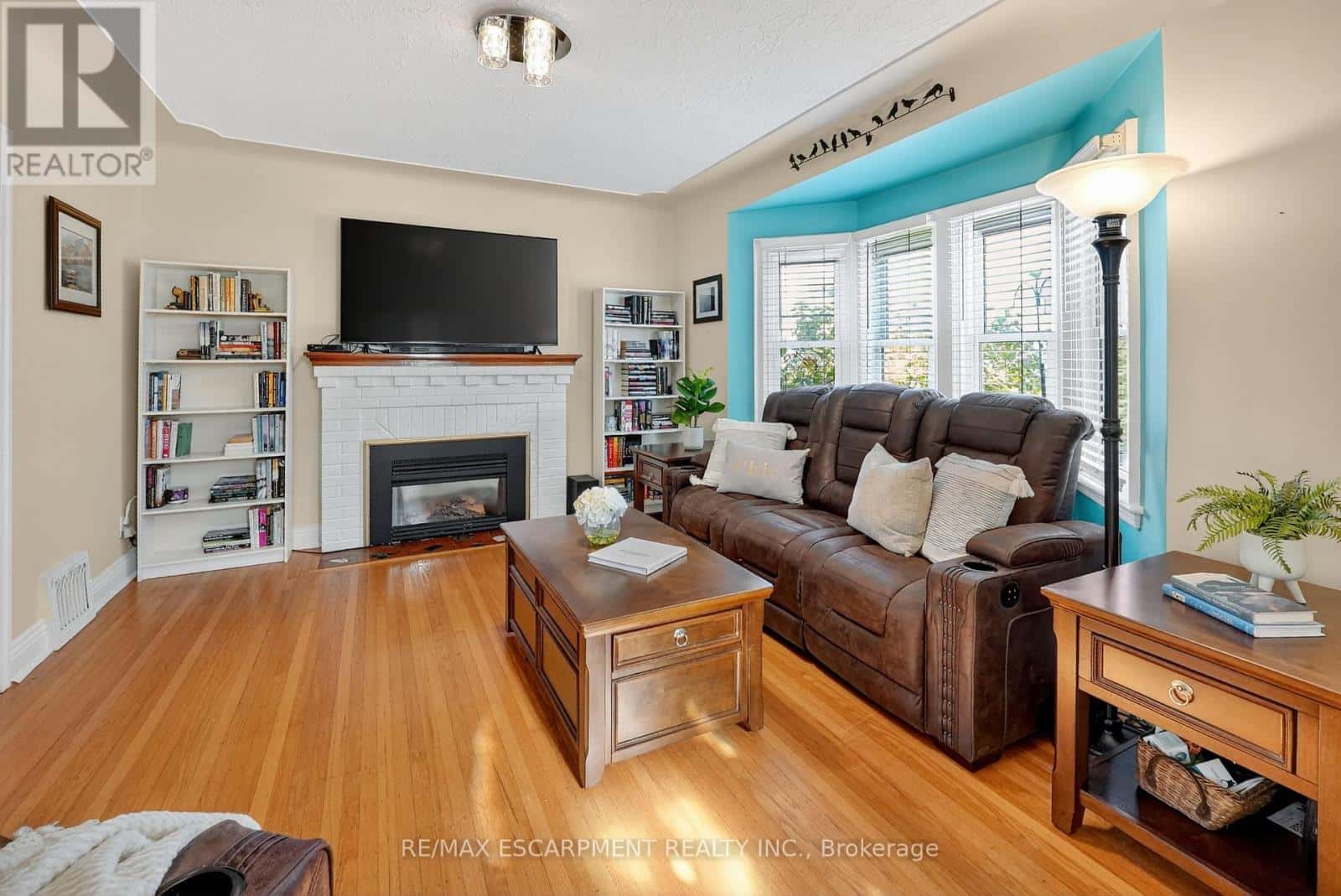 46 WEIR STREET S — Hamilton (Bartonville), Ontario - Photo 5 of 30