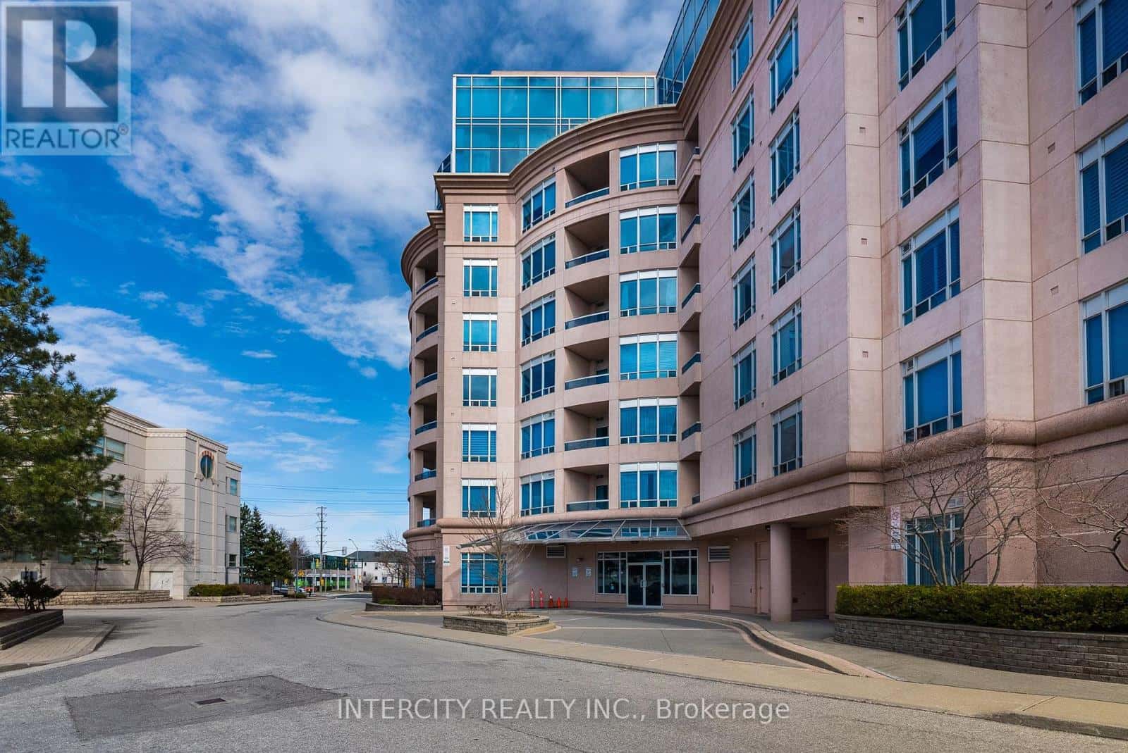 607 - 1 CORDOBA DRIVE — Vaughan (Lakeview Estates), Ontario - Photo 2 of 28