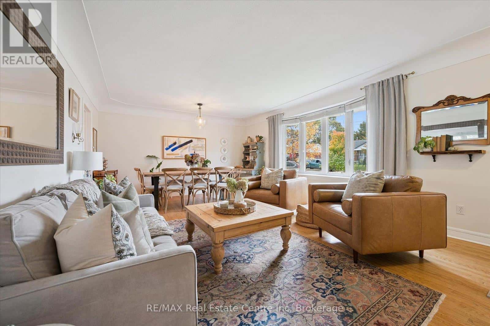 19 CADILLAC DRIVE — Guelph (St. George's), Ontario - Photo 3 of 21