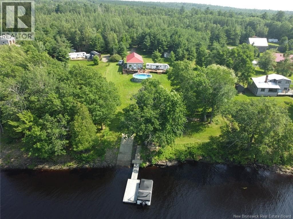 12 Blueberry Lane — Cambridge-Narrows, New Brunswick - Main photo