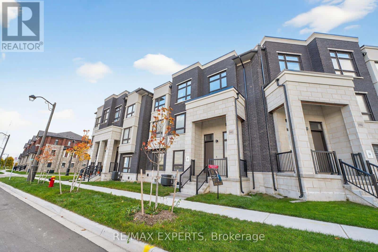 3082 HARASYM TRAIL — Oakville (NW Northwest), Ontario - Photo 2 of 47