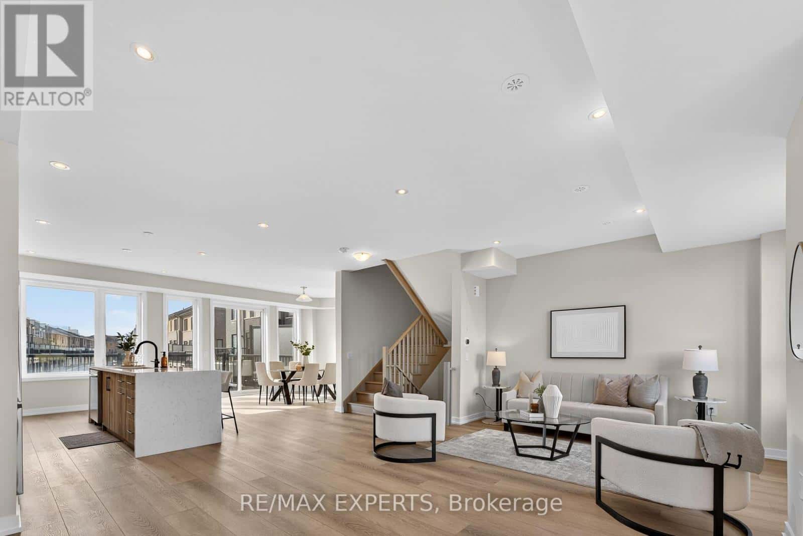 3082 HARASYM TRAIL — Oakville (NW Northwest), Ontario - Photo 4 of 47