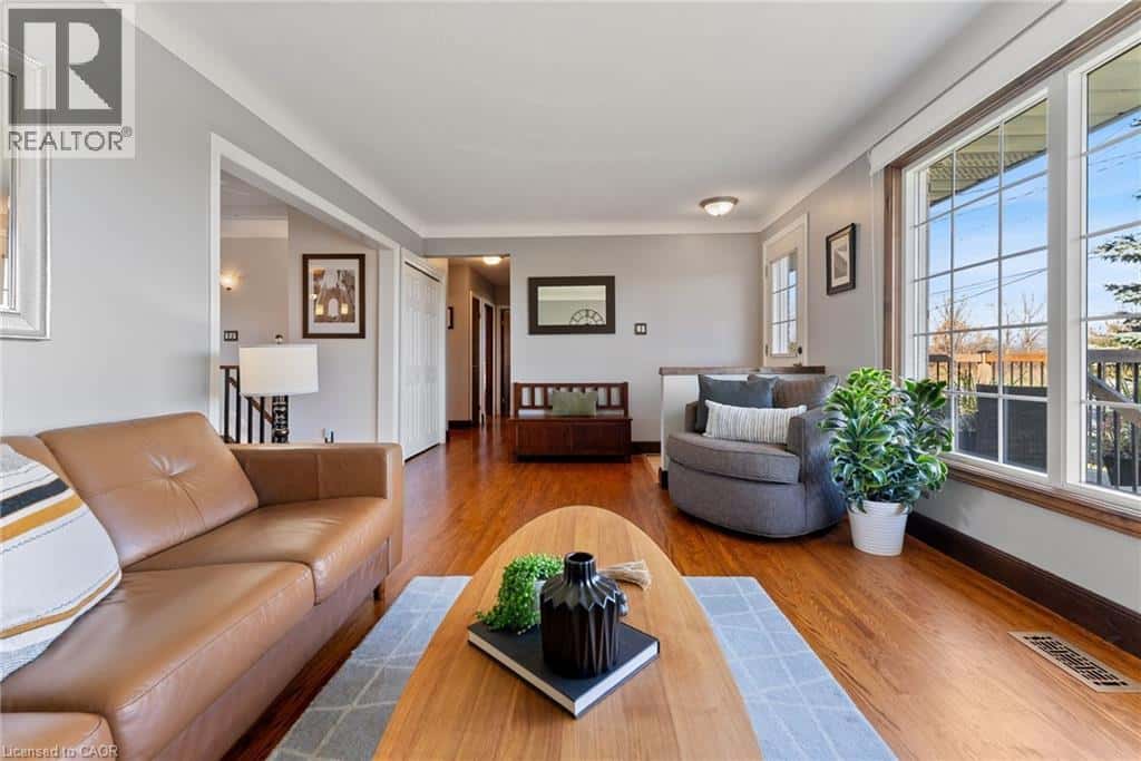 5187 WHITE CHURCH Road E — Mount Hope, Ontario - Photo 4 of 50