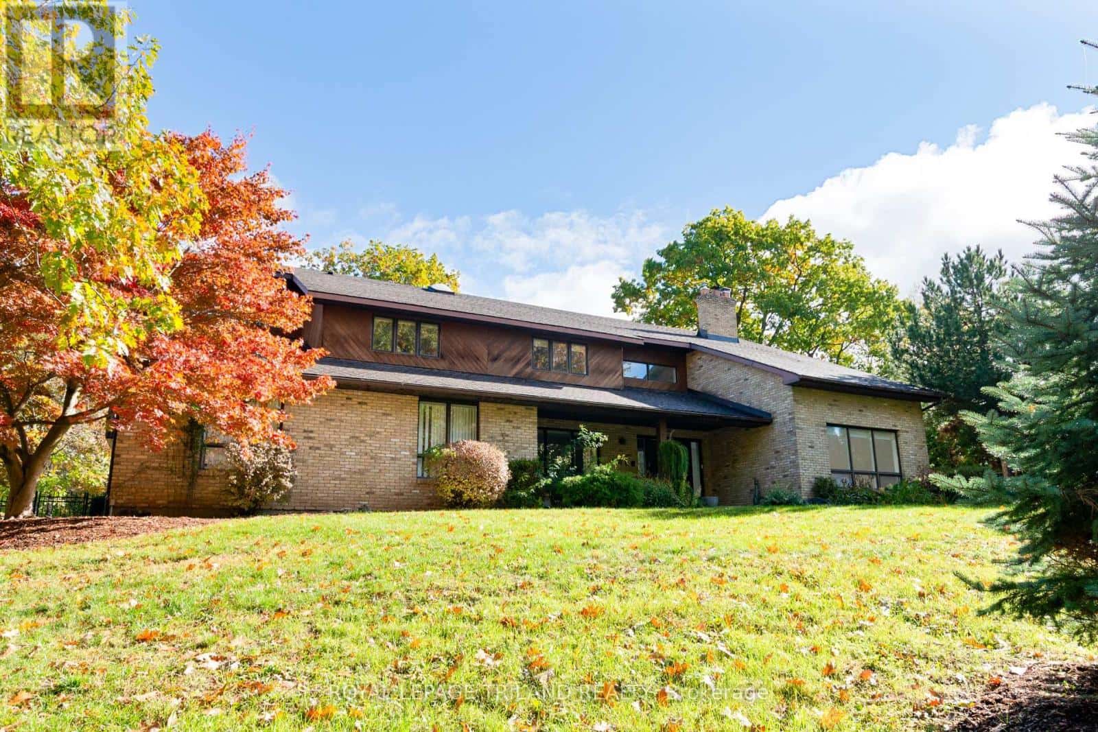 700 Westmount Hills Drive