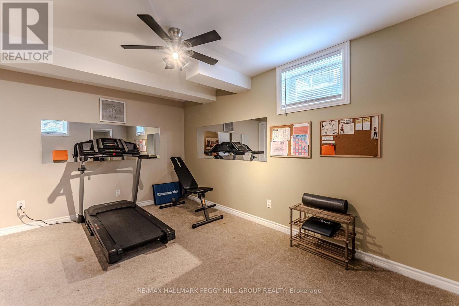 95 CROMPTON DRIVE — Barrie (Little Lake), Ontario - Main photo