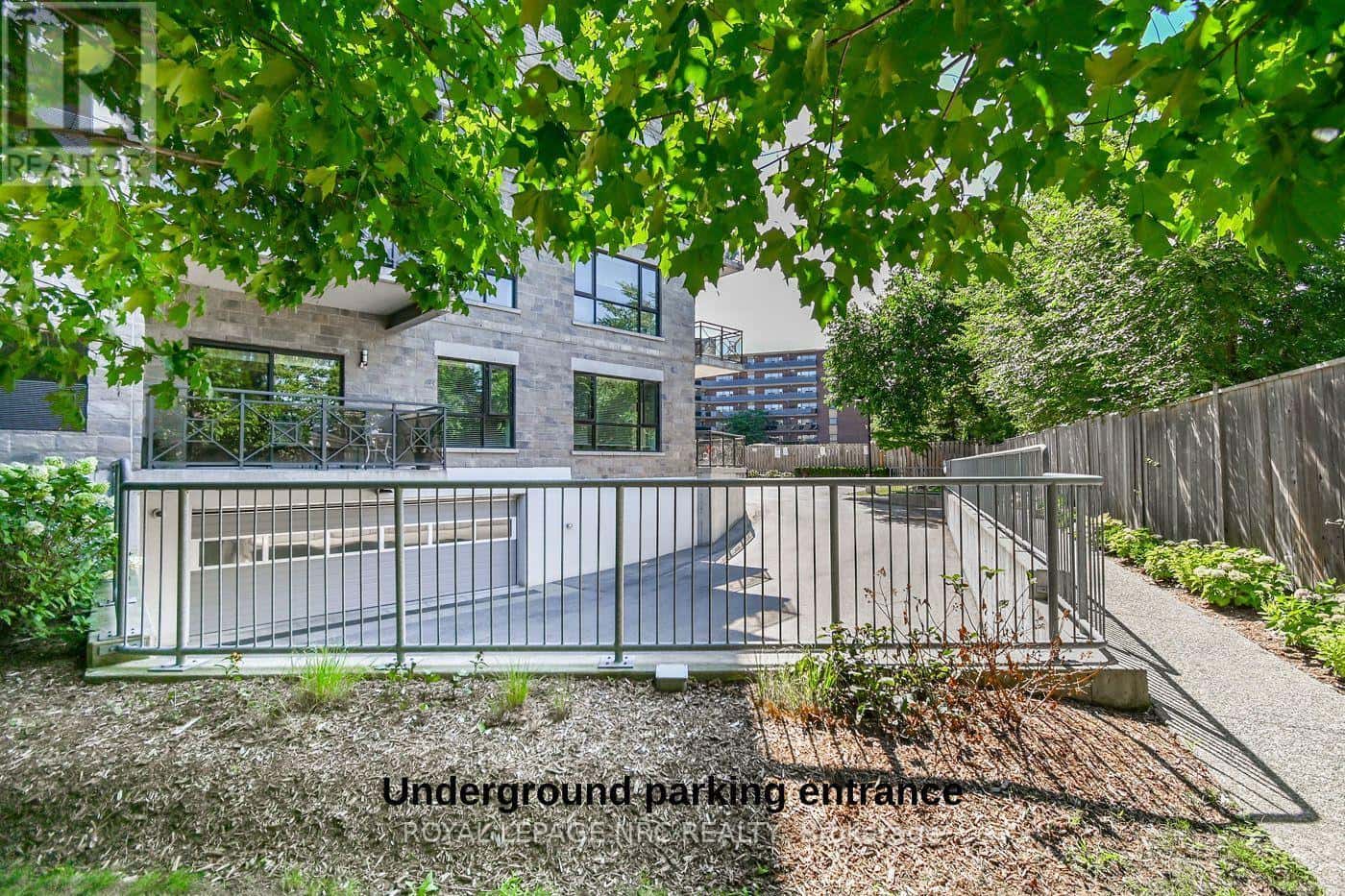 404 - 379 SCOTT STREET — St. Catharines (Vine/Linwell), Ontario - Photo 4 of 50