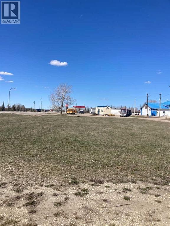10124 100 Avenue — Hythe, Alberta - Main photo