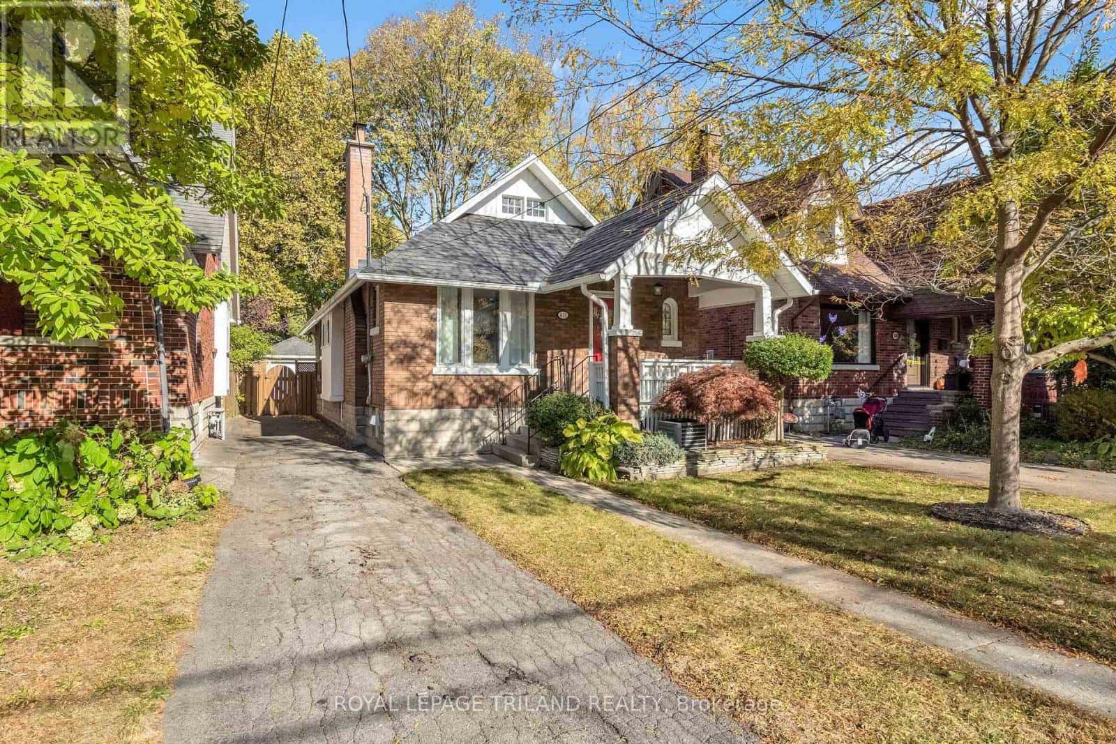 418 CHEAPSIDE STREET — London East (East B), Ontario - Photo 2 of 48