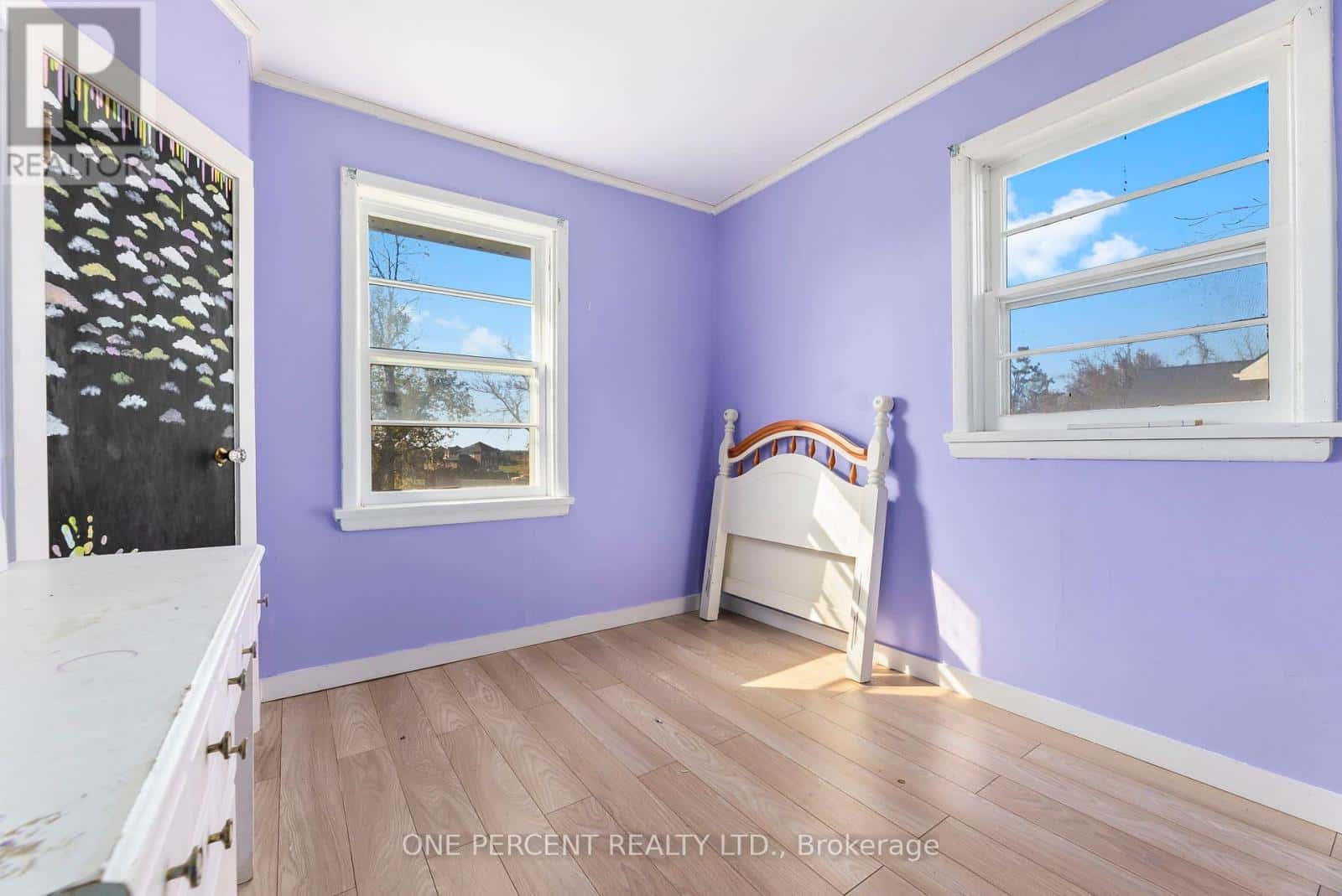 118 NAPPADALE STREET — Kawartha Lakes (Woodville), Ontario - Photo 4 of 33