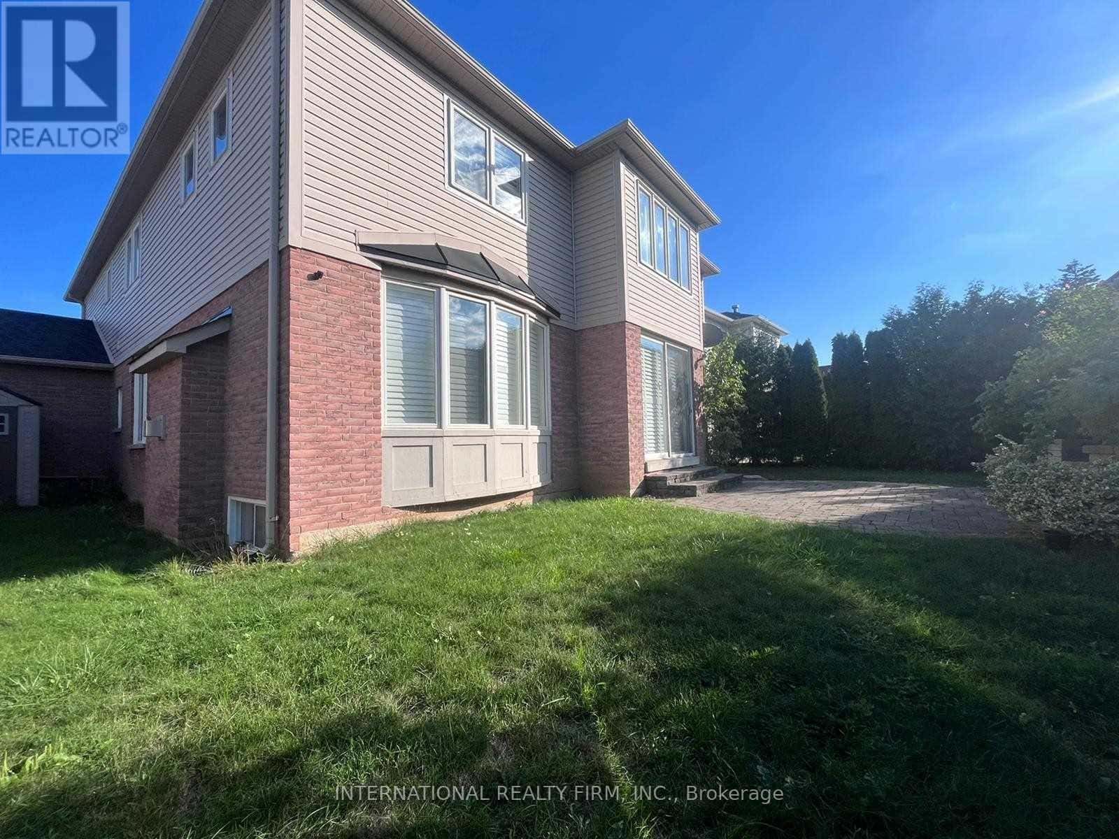 4205 SARAZEN DRIVE — Burlington (Rose), Ontario - Photo 2 of 18