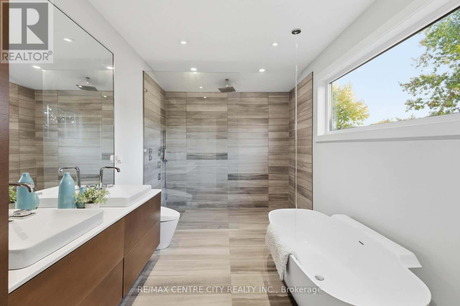 1452 Byron Baseline Road 3