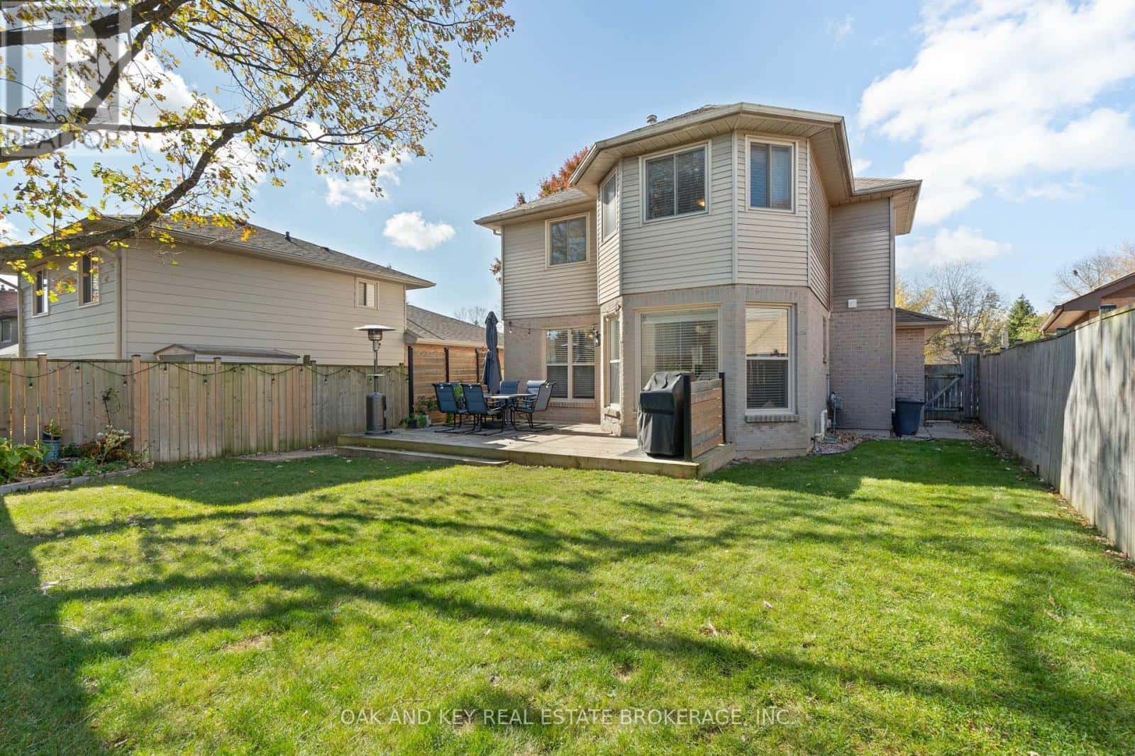 143 GOLFVIEW ROAD — London South (South Q), Ontario - Photo 3 of 46