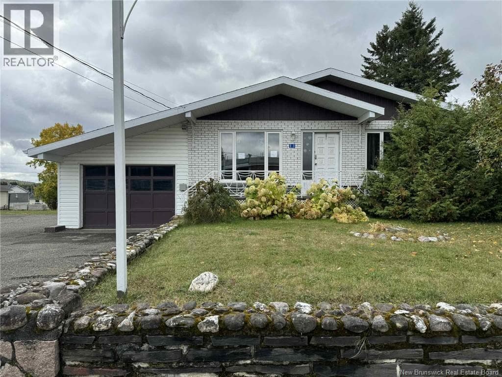11 Rue De L'Ecole Street — Kedgwick, New Brunswick - Main photo