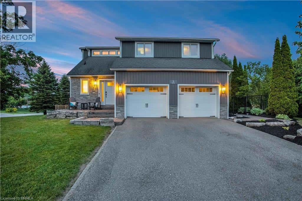 5 DUNDEE Avenue — New Dundee, Ontario - Photo 4 of 50