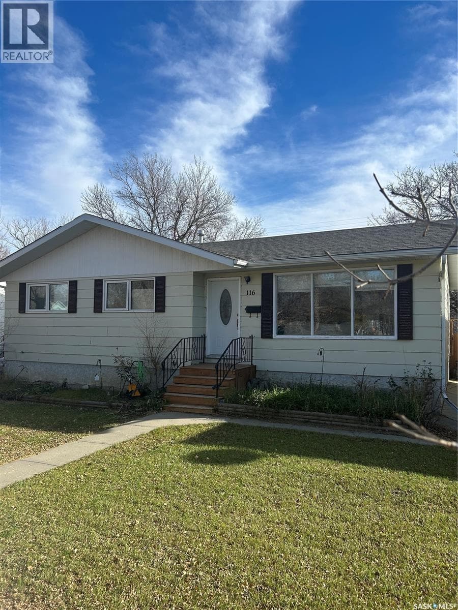 116 Souris STREET — Milestone, Saskatchewan - Main photo