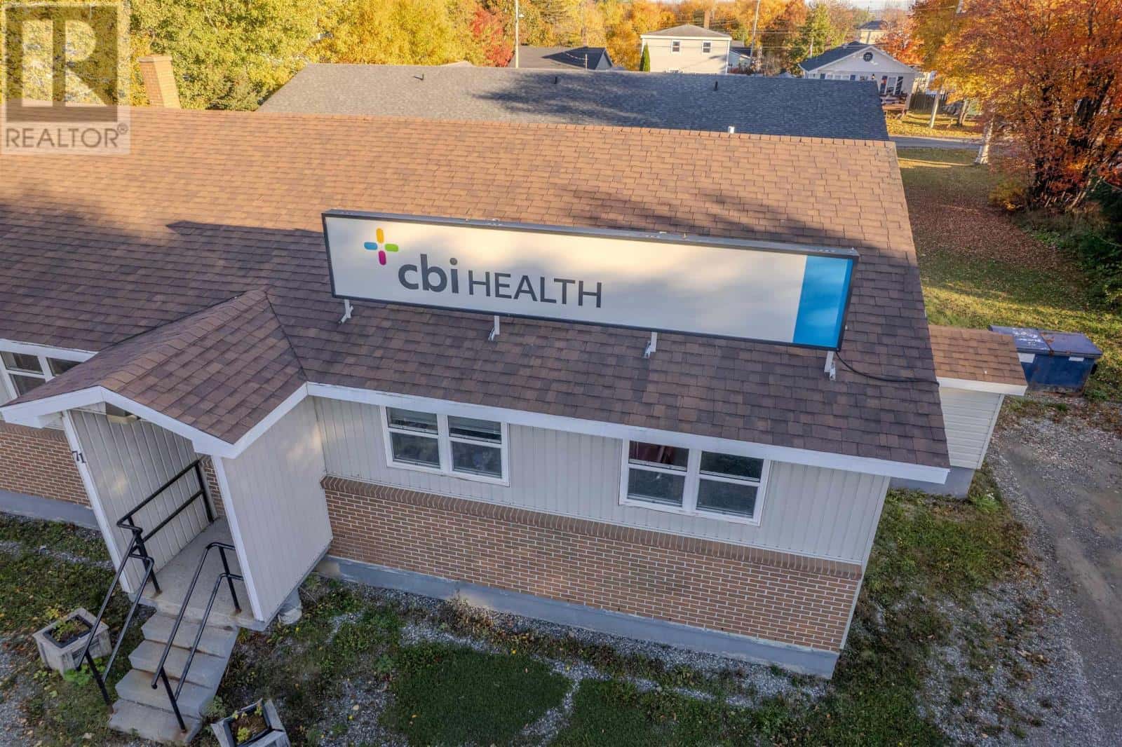 71 High Street — North Sydney, Nova Scotia - Photo 2 of 35