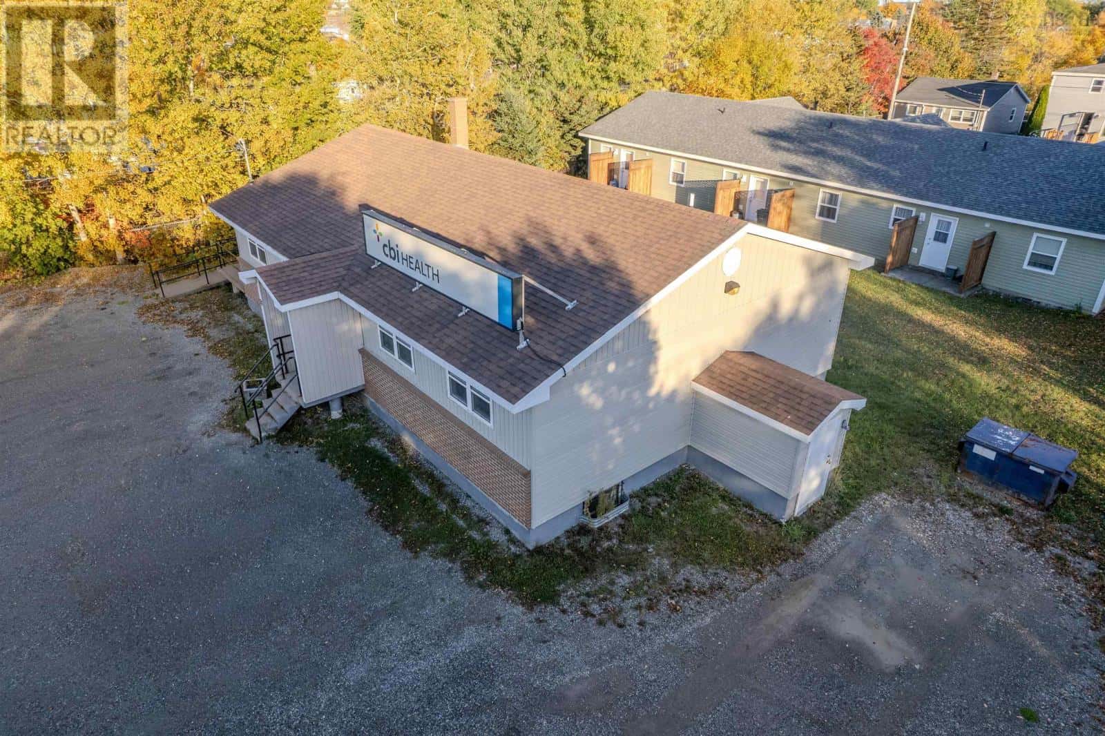 71 High Street — North Sydney, Nova Scotia - Photo 3 of 35