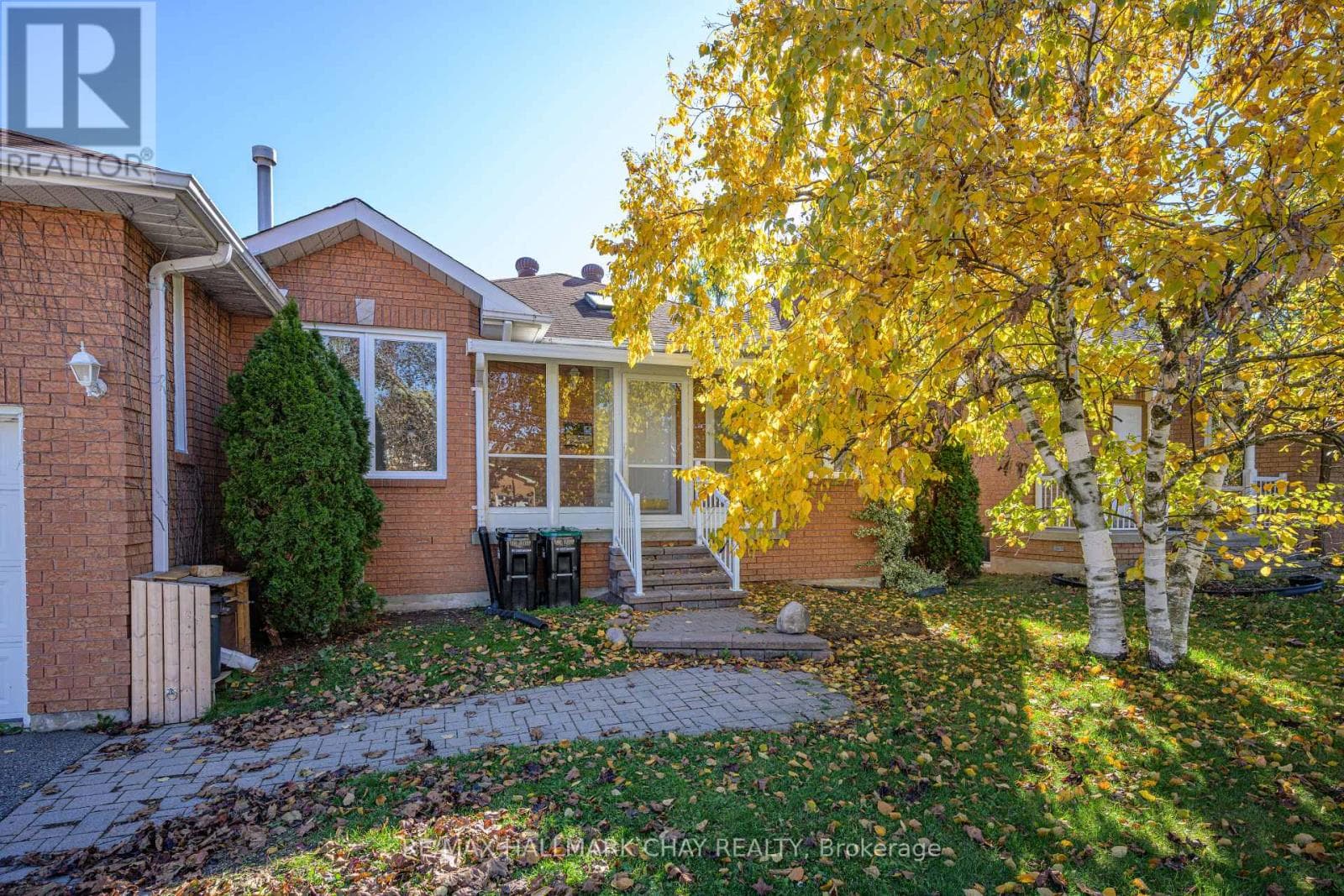 197 LIVINGSTONE STREET W — Barrie (Sunnidale), Ontario - Main photo