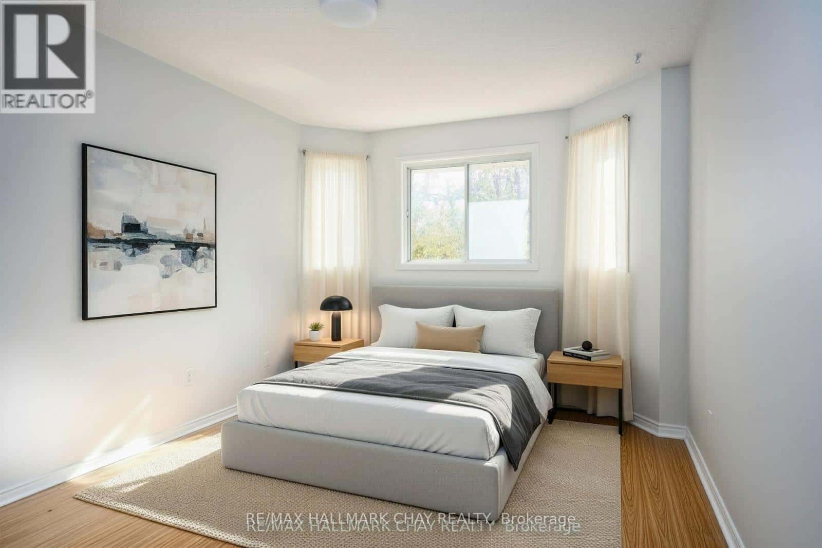 197 LIVINGSTONE STREET W — Barrie (Sunnidale), Ontario - Photo 3 of 24