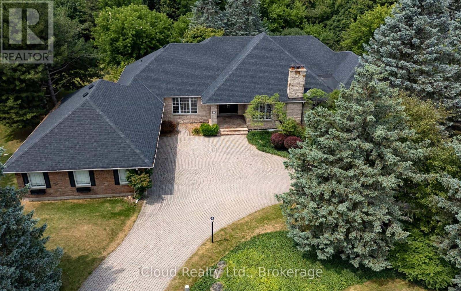 163 WHEELIHAN WAY — Milton (Campbellville), Ontario - Photo 4 of 42