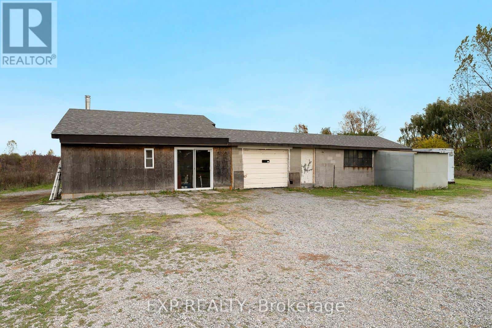 548 MILLGROVE SIDE ROAD — Hamilton (Dundas), Ontario - Photo 5 of 49