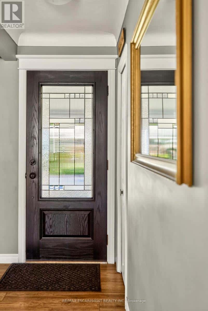 12 RIDLEY HEIGHTS DRIVE — St. Catharines (Ridley), Ontario - Photo 5 of 50