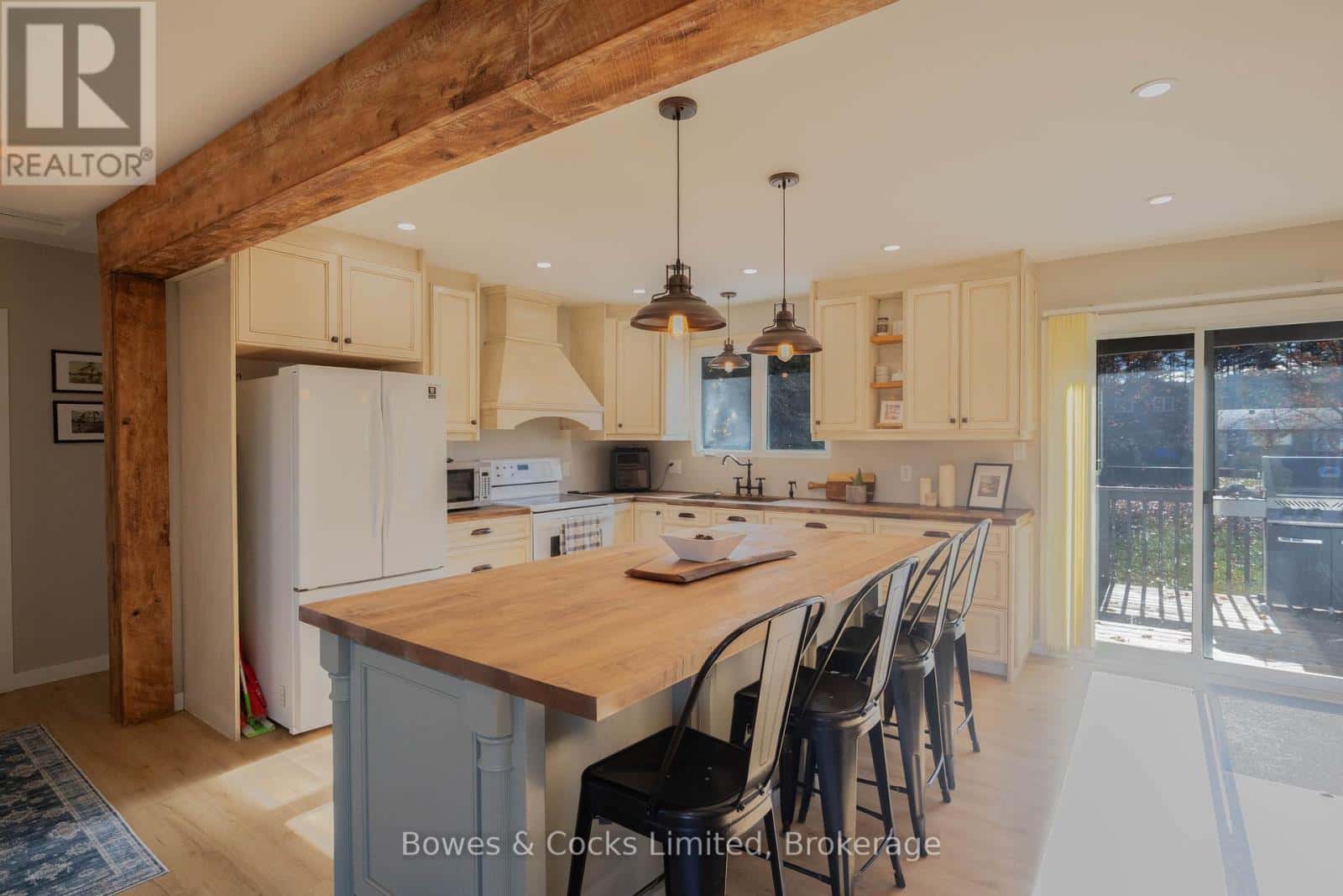 159 SOUTH BAPTISTE LAKE ROAD — Hastings Highlands (Herschel Ward), Ontario - Photo 3 of 44