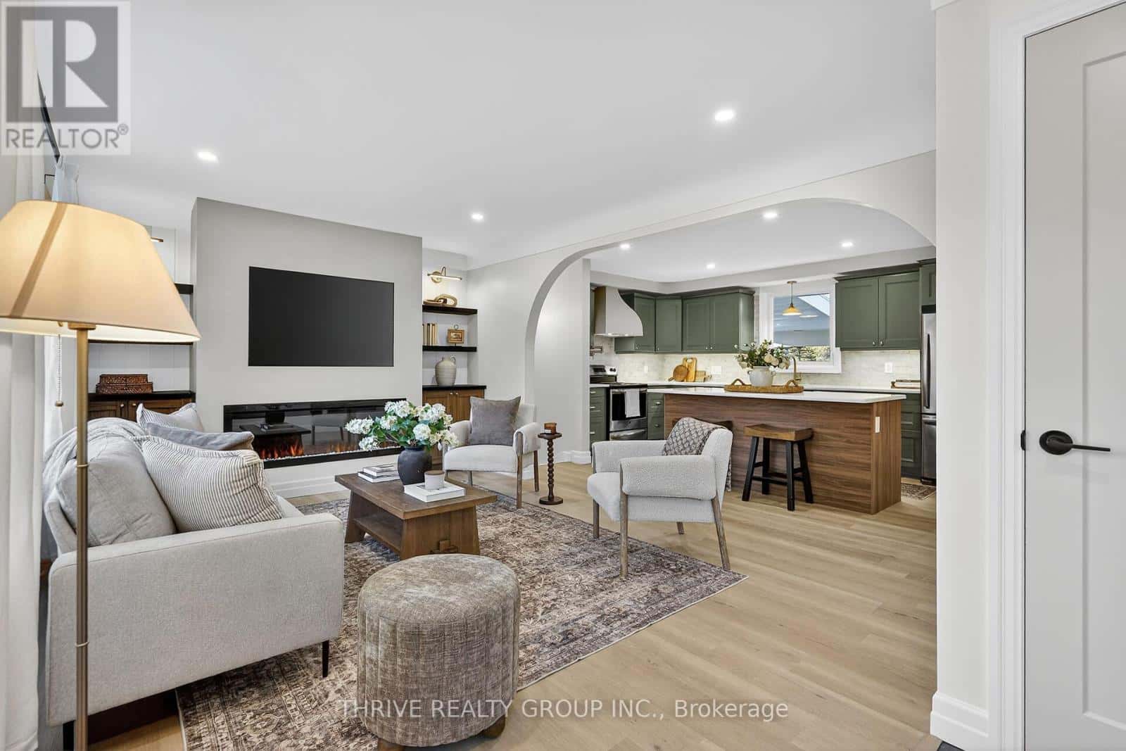 22639 TROOPS ROAD — Strathroy-Caradoc (Mount Brydges), Ontario - Photo 5 of 49