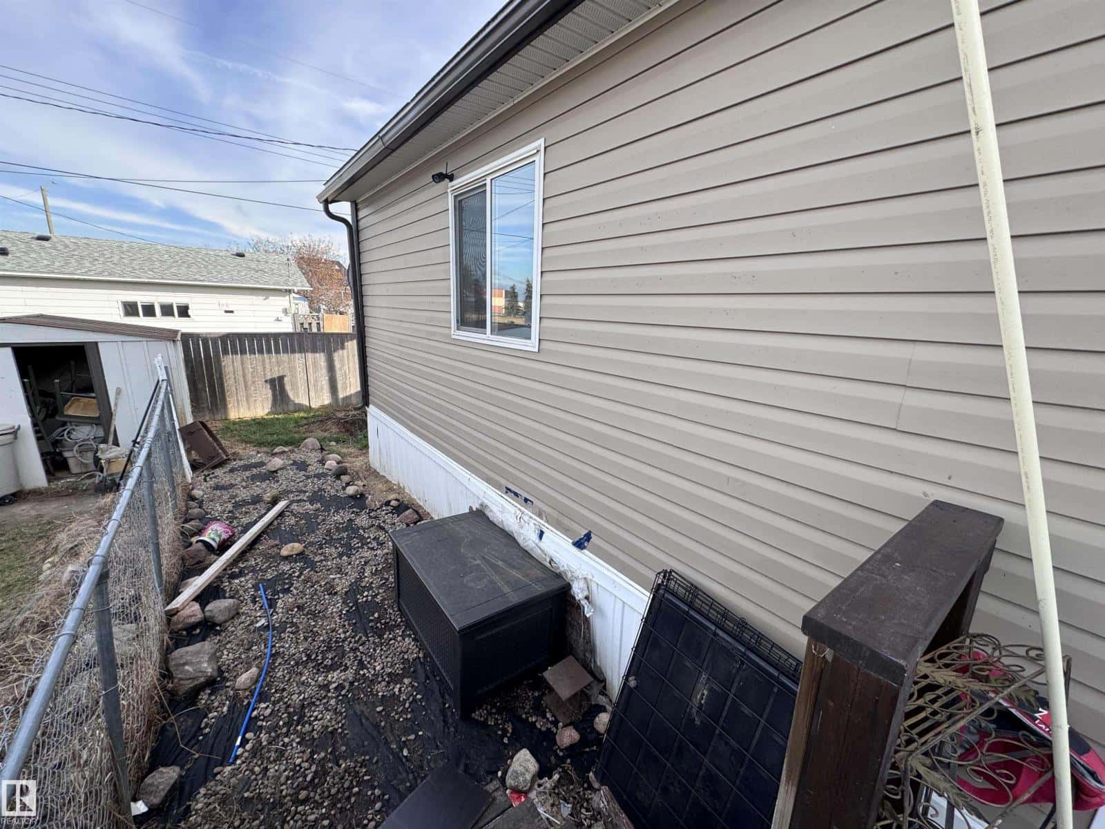 5317 53 St. — Clyde, Alberta - Photo 4 of 12