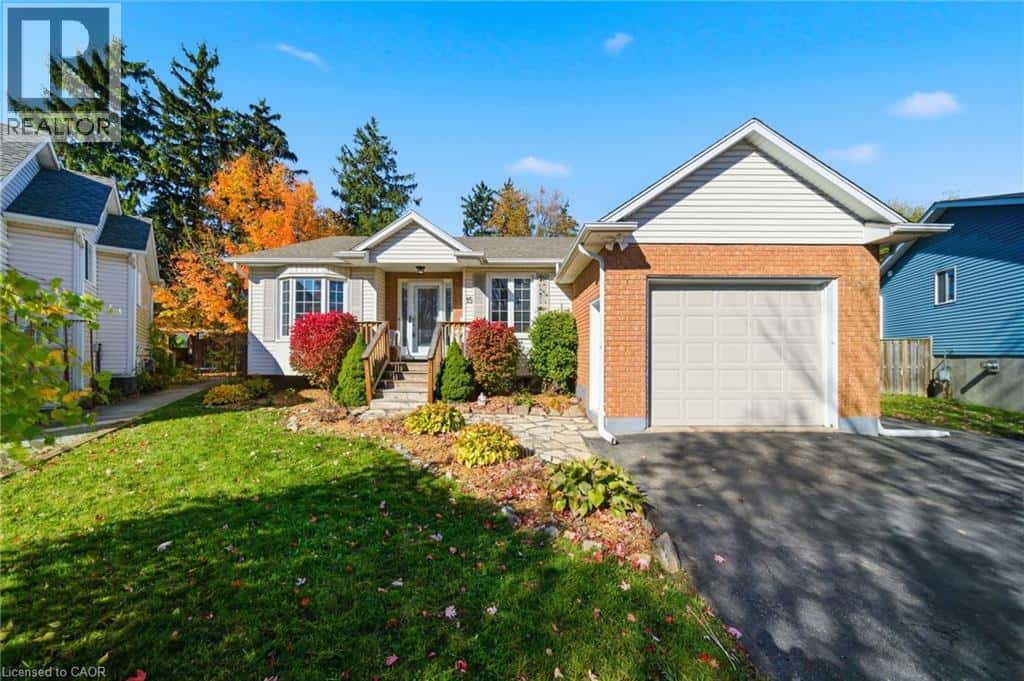 15 ANDERSON Crescent — Smithville, Ontario - Photo 2 of 50