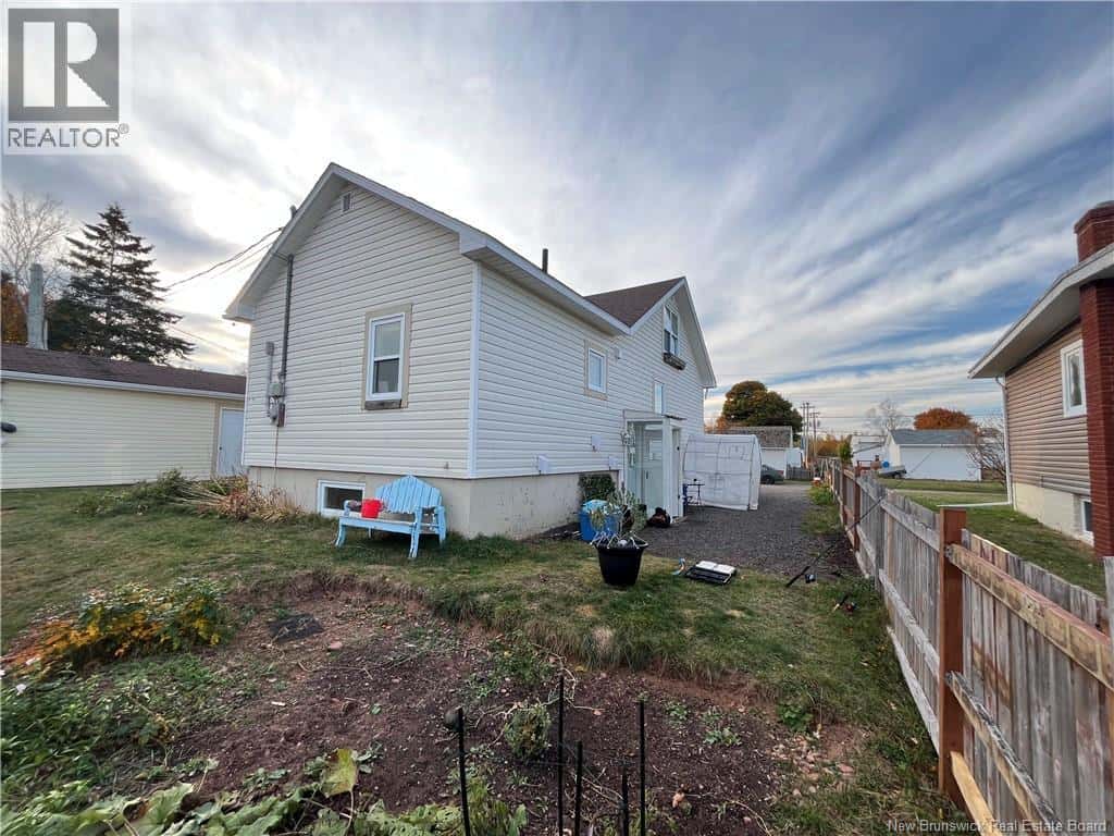 144 Des Saules — Shippagan, New Brunswick - Photo 4 of 29